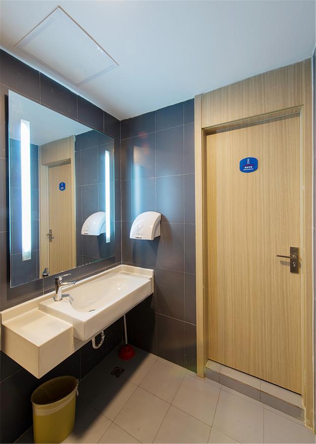Hanting Hotel Wuxi Singapore Industrial Park Bagian luar foto